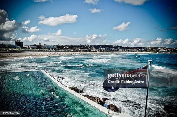 bondi beach - bondi pool stock-fotos und bilder