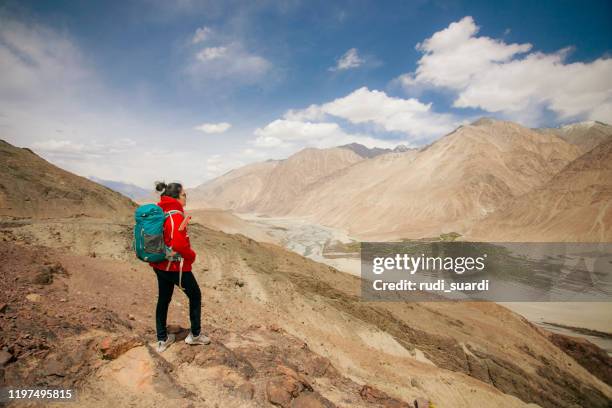 young asian traveling - ladakh region stock pictures, royalty-free photos & images