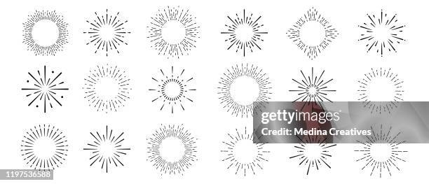 ilustraciones, imágenes clip art, dibujos animados e iconos de stock de vector de colección sunburst - hípster urbano