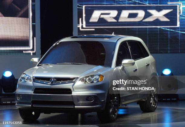 The 2007 Acura RDX prototype SUV is introduced 09 January 2006 during the press days at the North American International Auto Show in Cobo Hall in...