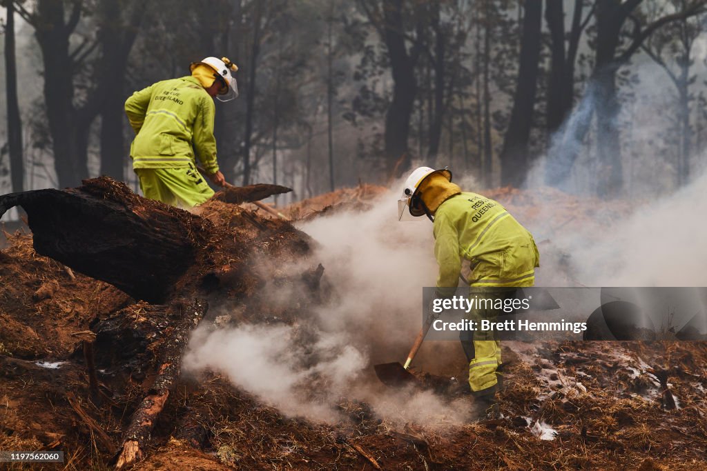 Firefighters Continue To Battle Multiple Blazes Across NSW As Army Is Called In To Assist