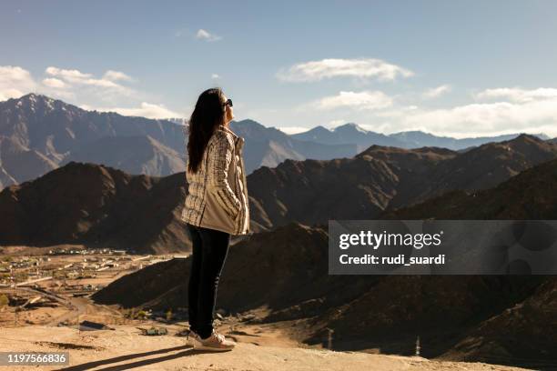 young adult asian traveler enjoy in ladakh india, himalayas mountain - ladakh region stock pictures, royalty-free photos & images