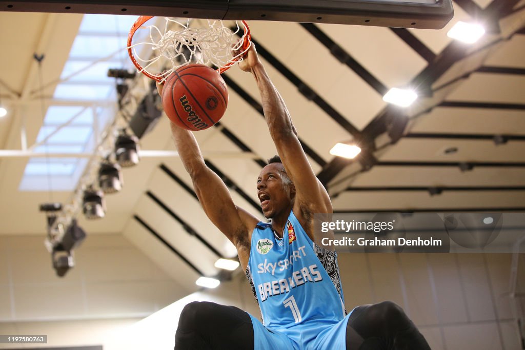 NBL Rd 14 - South East Melbourne v New Zealand