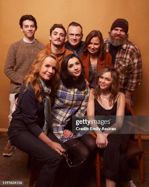 Griffin Gluck, Lea Thompson, Kyle Gallner, Hannah Marks, Pat Healy, Mary Lynn Rajskub, Emily Skeggs, and Adam Carter Rehmeier from Dinner in America...