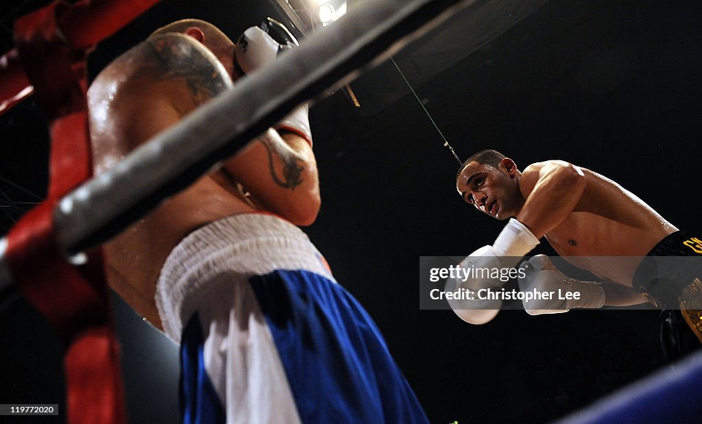 Dereck Chisora v Tyson Fury - British & Commonwealth Heavyweight Title Fight