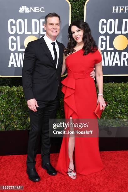 Peter Krause and Lauren Graham attend the 77th Annual Golden Globe Awards at The Beverly Hilton Hotel on January 05, 2020 in Beverly Hills,...