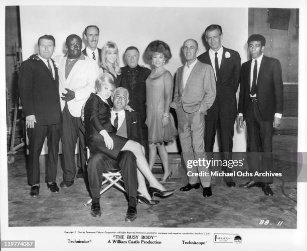 Charles McGraw, Godfrey Cambridge, Paul Wexler, Audrie Magee, Arlene Golonka, William Castle, George Jessel, Anne Baxter, Ben Blue, Robert Ryan,...