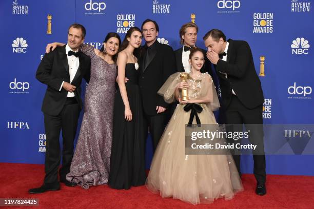 David Heyman, Shannon McIntosh, Margaret Qualley, Quentin Tarantino, Brad Pitt, Julia Butters and Leonardo DiCaprio attend The 77th Golden Globes...
