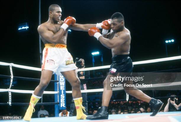 Donovan Ruddock Last Fight Donovan Ruddock Photos and Premium High Res Pictures - Getty Images