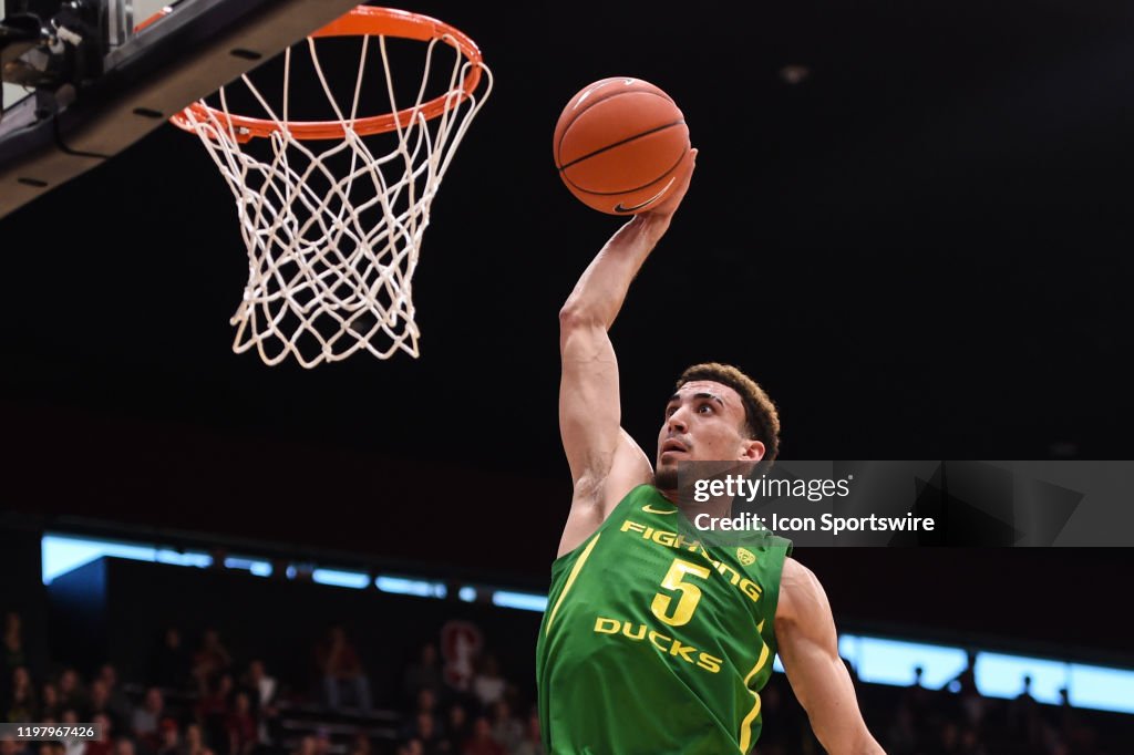 COLLEGE BASKETBALL: FEB 01 Oregon at Stanford
