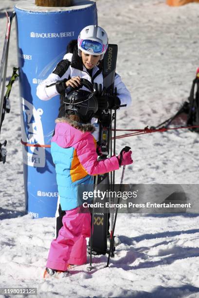 Rosanna Zanetti and Ella Bisbal Tablada are seen on January 04, 2020 in Baqueira Beret, Spain.