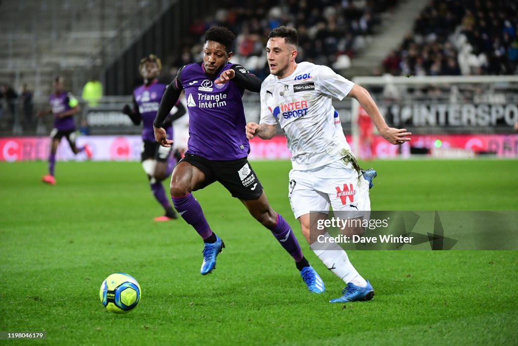 Amiens SC v Toulouse FC - Ligue 1