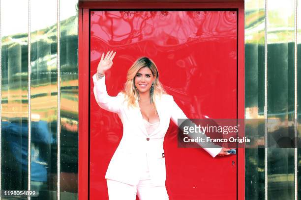 Wanda Nara attends the "Grande Fratello Vip" Photocall at Cinecittà Studios on January 07, 2020 in Rome, Italy.