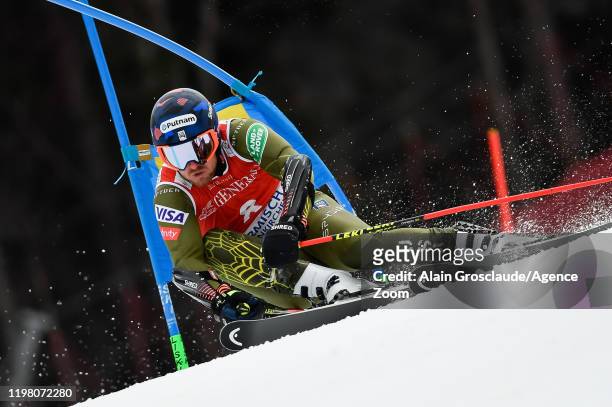 Ted Ligety of USA competes during the Audi FIS Alpine Ski World Cup Men's Giant Slalom on February 2, 2020 in Garmisch Partenkirchen, Germany.