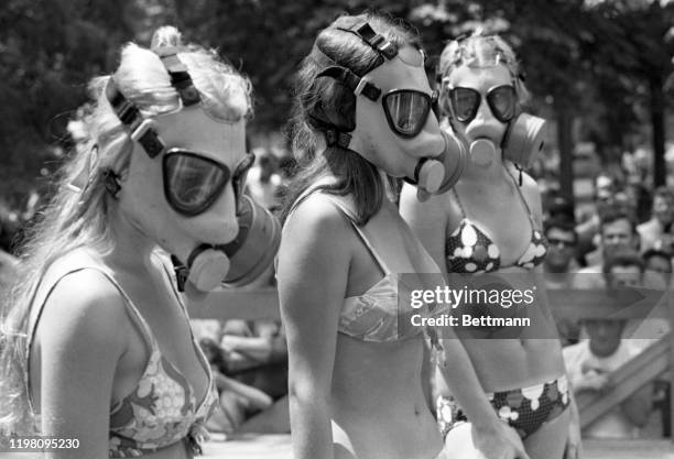 Depending on how you look at it, or what you look at, the air was rare here on August 6th as Debra Wolf was chosen as Miss Smog America during a noon...