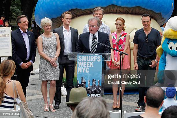 Veronique Culliford, Neil Patrick Harris, Jayma Mays and Hank Azaria look on as NYC & Company CEO George Fertitta speaks at the New York Smurf Week...