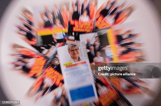 Stack Pamplet 26 Stack Of Pamphlets Stock Photos, High-Res Pictures, and Images ...