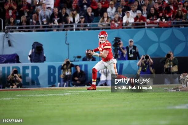 Super Bowl LIV: Kansas City Chiefs QB Patrick Mahomes in action vs San Francisco 49ers at Hard Rock Stadium. Miami Gardens, FL 2/2/2020 CREDIT: Rob...