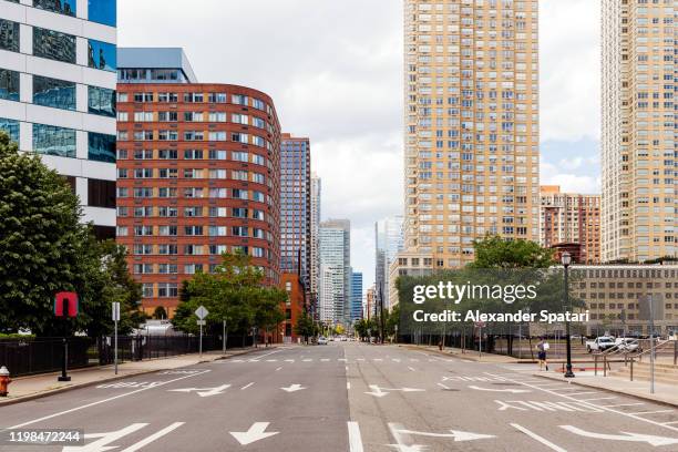 empty street in jersey city, new jersey, usa - jersey city fotografías e imágenes de stock