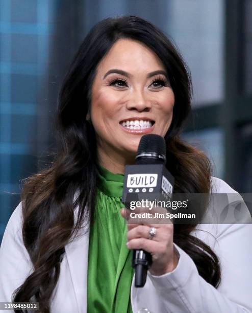 Dr. Sandra Lee attends the Build Series to discuss "Dr. Pimple Popper" at Build Studio on January 09, 2020 in New York City.