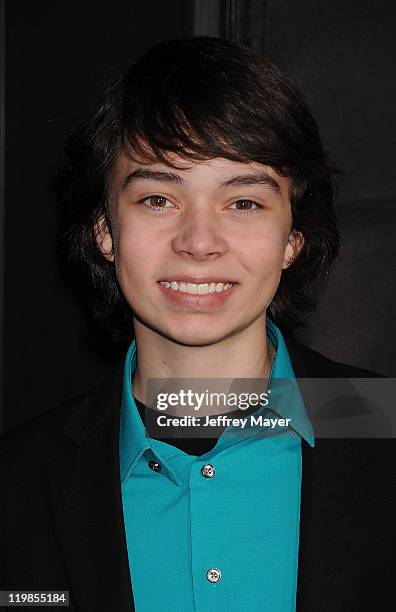 Moah Ringer 173 fotos e imágenes de alta resolución de Noah Ringer - Getty Images