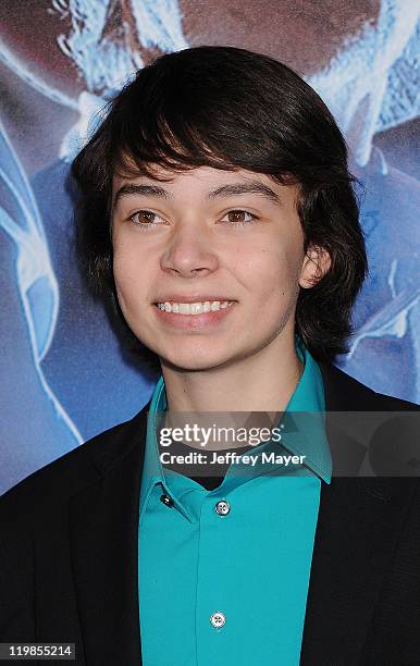 Moah Ringer Noah Ringer Photos and Premium High Res Pictures - Getty Images