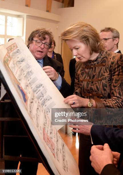 Hare Majesteit Koningin Mathilde brengt een bezoek aan de Alamire Stichting Huis van de Polyfonie gelegen in de Abdij van Park te Heverlee. De...