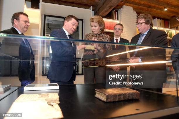 Hare Majesteit Koningin Mathilde brengt een bezoek aan de Alamire Stichting Huis van de Polyfonie gelegen in de Abdij van Park te Heverlee. De...