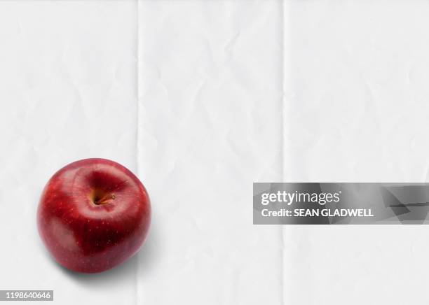Apple Ruled Paper 5,590 Apple Paper Stock Photos, High-Res Pictures, and Images - Getty ...