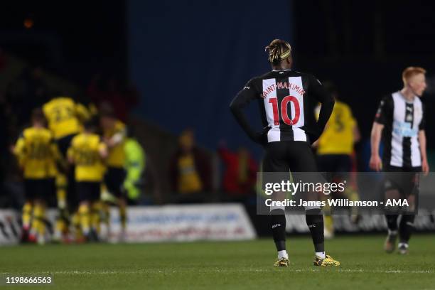 Allan Saint-Maximin of Newcastle United dejected after Nathan Holland of Oxford United scored a goal to make it 2-2 during the FA Cup Fourth Round...