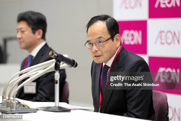 Supermarket chain AEON incoming president Akio Yoshida and outgoing president Motoya Okada attend a press conference on January 10, 2020 in Chiba,...