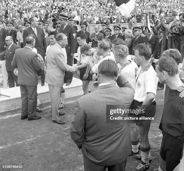 Fußball Endspiel um die Deutsche Meisterschaft 1958/1959