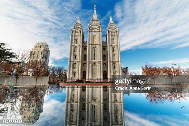 salt lake city temple, utah - モルモン教 ストックフォトと画像