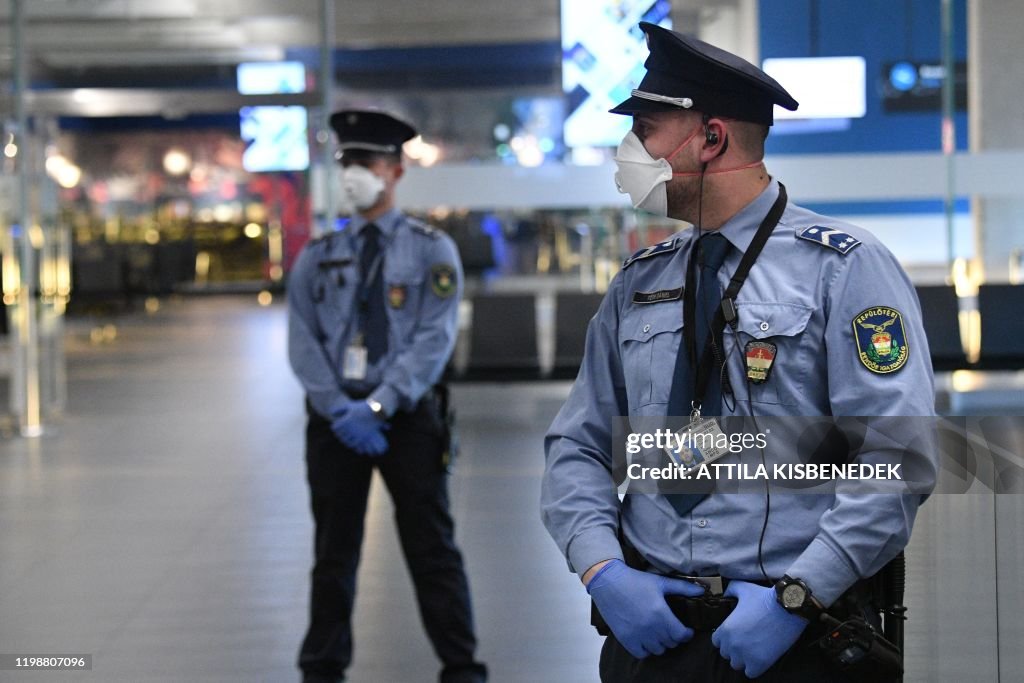 HUNGARY-CHINA-HEALTH-VIRUS-AIRPORT