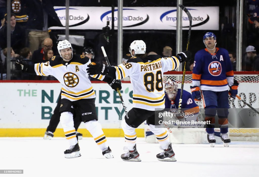 Boston Bruins v New York Islanders