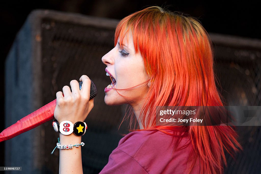 2011 Vans Warped Tour - Milwaukee, WI