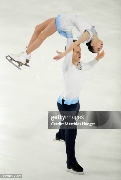 Apollinariia Panfilova and Dmitry Rylov of Russia compete in Pair Skating Free Skating during day 3 of the Lausanne 2020 Winter Youth Olympics on...