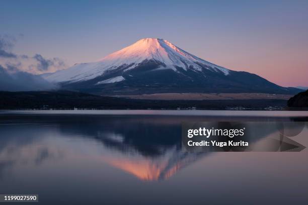 mt. fuji reflected in lake yamanaka at sunrise - fuji hakone izu national park stock pictures, royalty-free photos & images