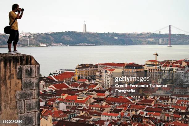 photographing lisbon - baixa stock pictures, royalty-free photos & images