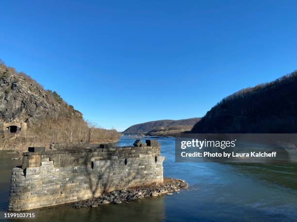 hains point - west virginia v maryland stockfoto's en -beelden