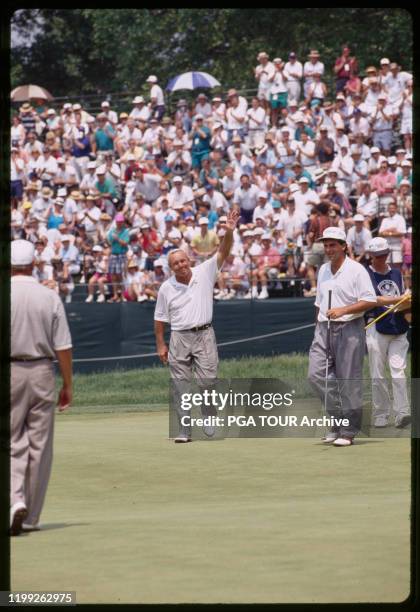 Arnold Palmer, waves goodbye at 18 1994 U.S. Open at Oakmont Country Club Photo by Sam Greenwood/PGA TOUR Archive via Getty Images