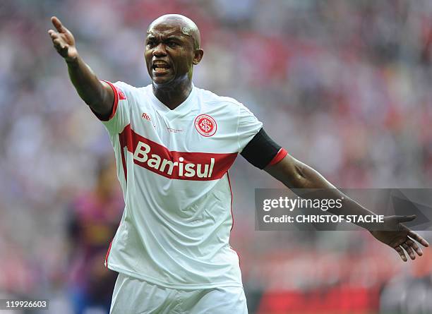 Porto Alegre's defender Kleber gestures during their Audi Cup football match FC Barcelona vs SC International de Porto Alegre in Munich, southern...