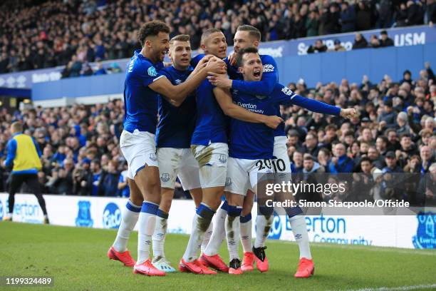 Bernard of Everton celebrates with Dominic Calvert-Lewin of Everton , Lucas Digne of Everton , Richarlison of Everton and Gylfi Sigurdsson of Everton...