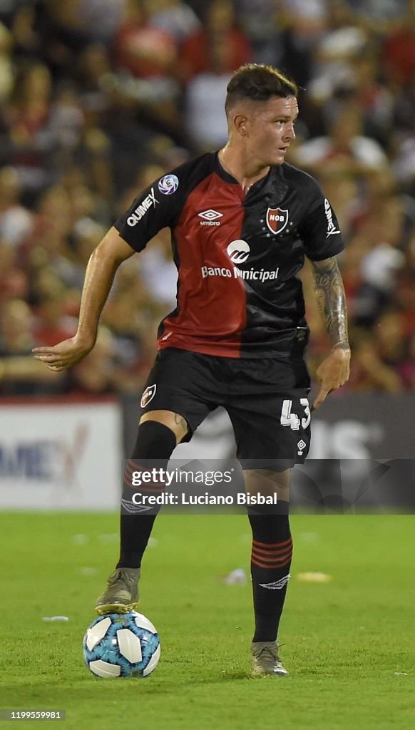 Newell's Old Boys v Estudiantes La Plata - Superliga Argentina 2019/20