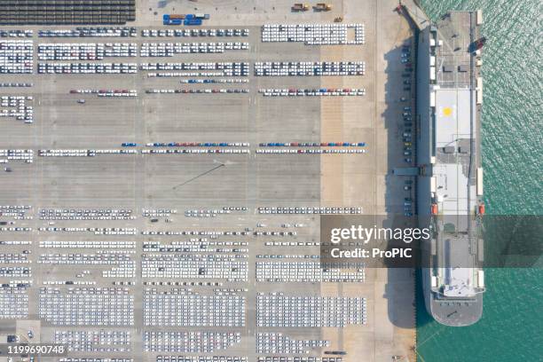 Congested Port Photos and Premium High Res Pictures - Getty Images