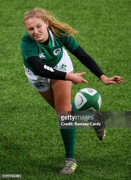 Dublin , Ireland - 9 February 2020; Kathryn Dane of Ireland during the Women's Six Nations Rugby Championship match between Ireland and Wales at...