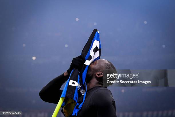 Romelu Lukaku of FC Internazionale Milano, celebrates his goal the 4-2 during the Italian Serie A match between Internazionale v AC Milan at the San...