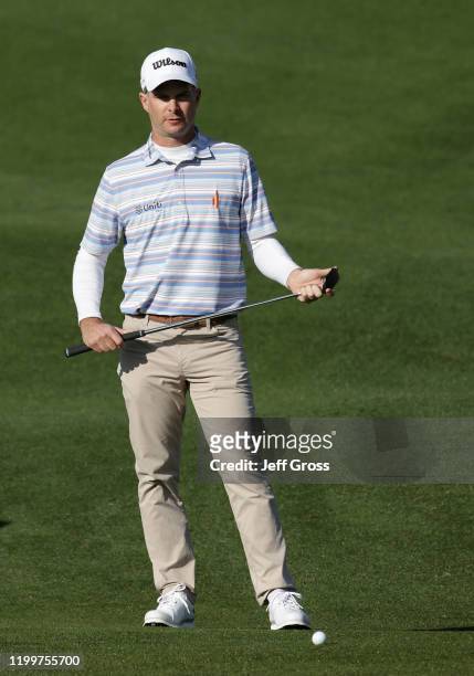 Kevin Streelman lines up a putt on the fifth hole during the American Express Bob Hope Legacy Pro-Am on the Stadium Course at PGA West on January 15,...