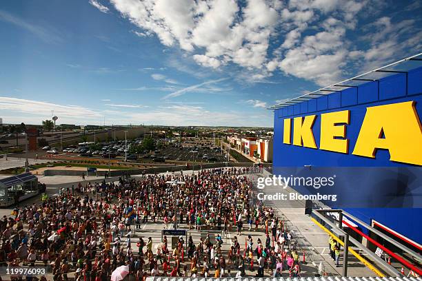 18 Ikea Opens First Store In Colorado Stock Photos, High-Res Pictures, and  Images - Getty Images