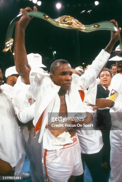 Sugar Ray Leonard celebrates after he defeated Marvin Hagler for the WBC and Ring Middleweight titles on April 6, 1987 at Caesars Palace in Las...